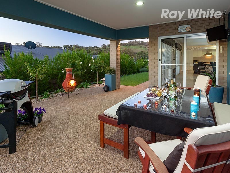 8 Bremer Avenue, Wodonga VIC 3690