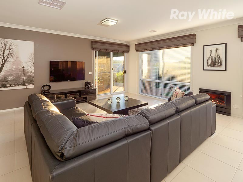 8 Bremer Avenue, Wodonga VIC 3690