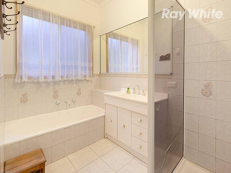 2 Curtin Court, Wodonga VIC 3690