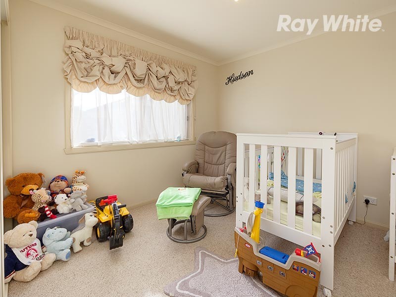 33 Ambrose Crescent, Wodonga VIC 3690