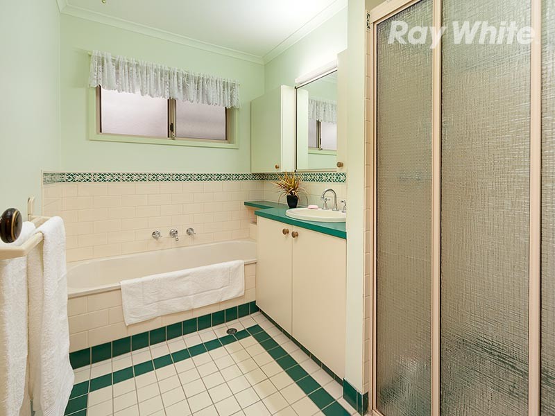 12 Kingfisher Drive, Wodonga VIC 3690