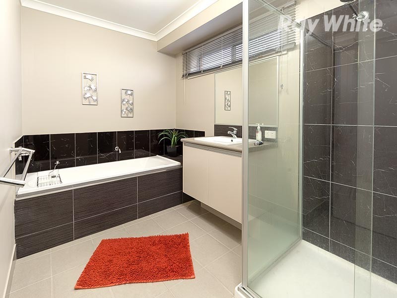 4 Silky Oak Avenue, Wodonga VIC 3690