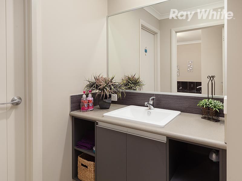 4 Silky Oak Avenue, Wodonga VIC 3690