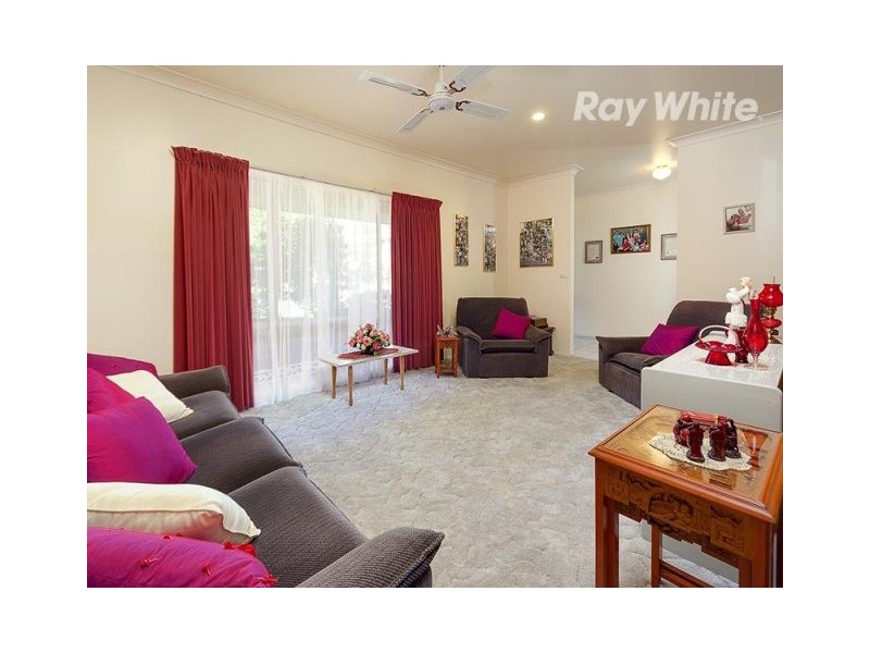 10 Craig Drive, Bellbridge VIC 3691