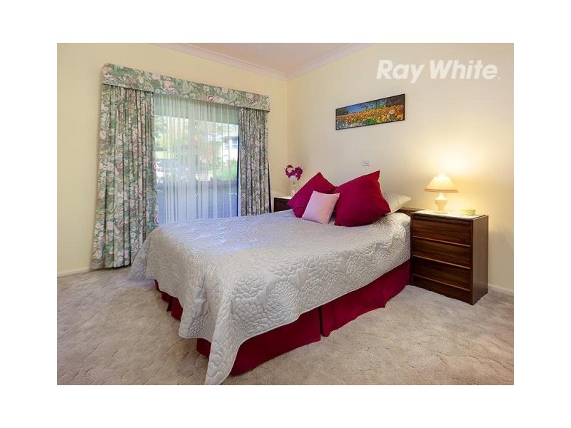 10 Craig Drive, Bellbridge VIC 3691