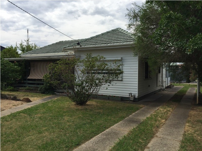 42 Stanley Street, Wodonga VIC 3690