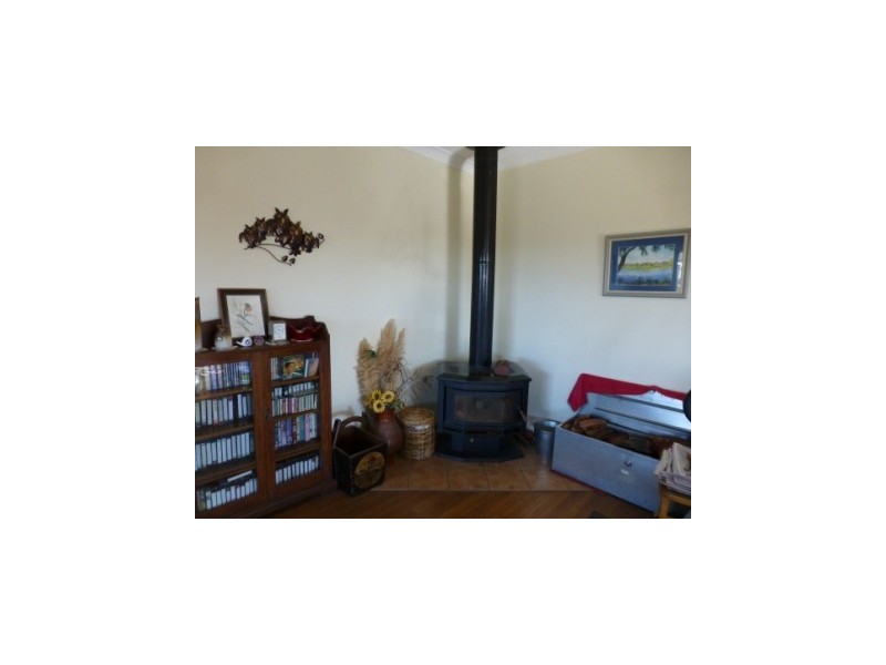 33 Water Trust Road, Chiltern VIC 3683