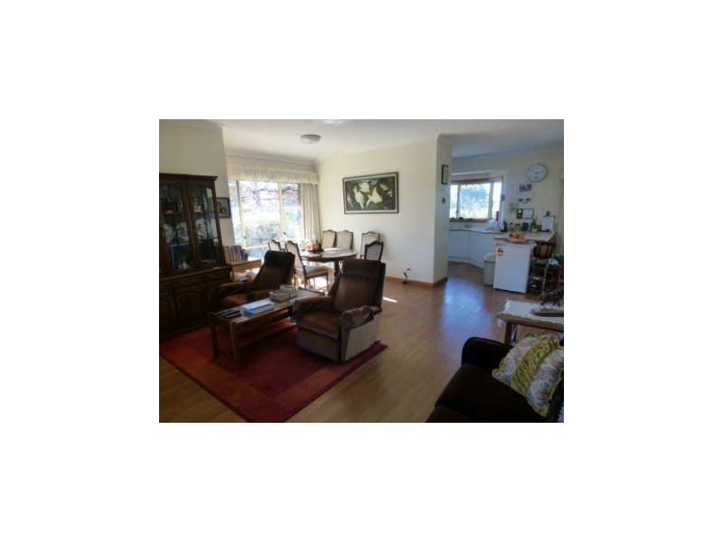 33 Water Trust Road, Chiltern VIC 3683