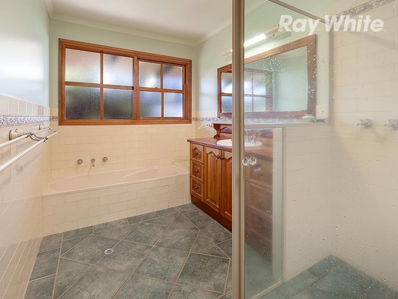 3751 Omeo Highway, Eskdale VIC 3701