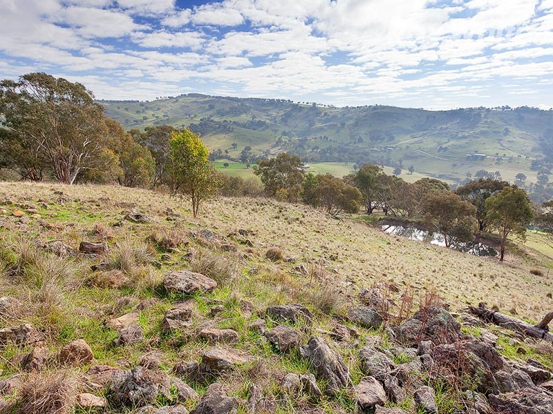 817 Huon Creek Road, Wodonga VIC 3690