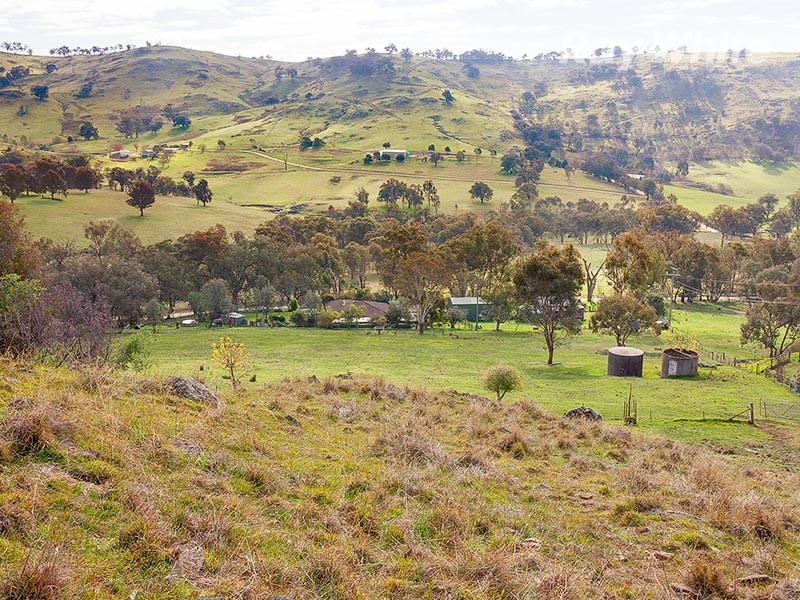 817 Huon Creek Road, Wodonga VIC 3690