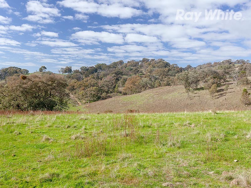 817 Huon Creek Road, Wodonga VIC 3690