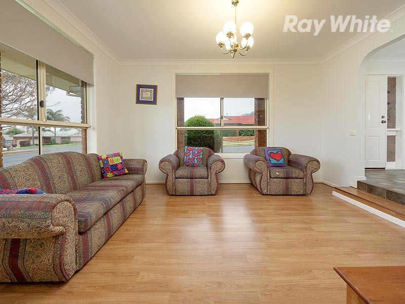 31 Lawson Street, Wodonga VIC 3690