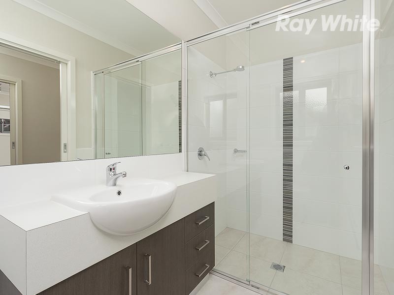 13 Bassett Street, Wodonga VIC 3690