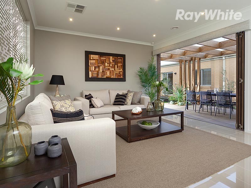3 Riverside Boulevard, Killara VIC 3691