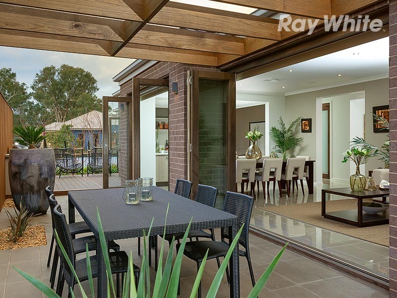 3 Riverside Boulevard, Killara VIC 3691