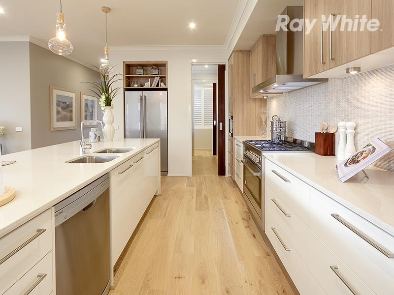 5 Riverside Boulevard, Killara VIC 3691