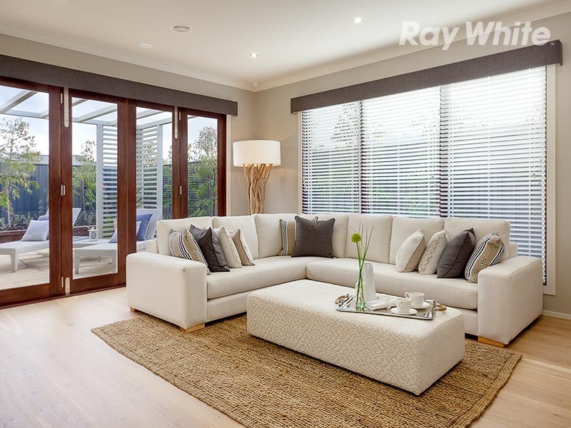 5 Riverside Boulevard, Killara VIC 3691