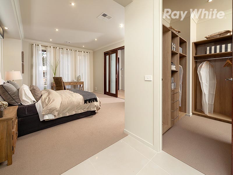5 Riverside Boulevard, Killara VIC 3691