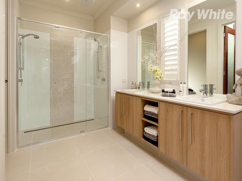5 Riverside Boulevard, Killara VIC 3691