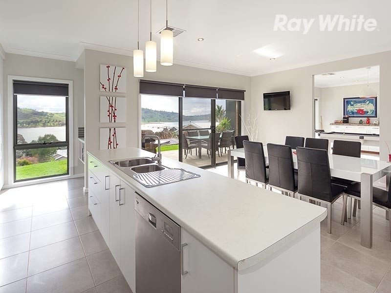 5 Spy Court, Bellbridge VIC 3691