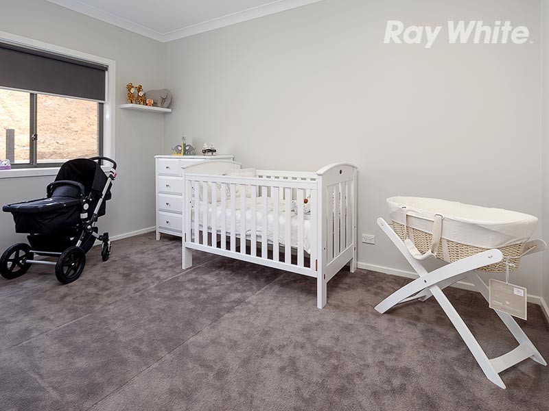 5 Spy Court, Bellbridge VIC 3691