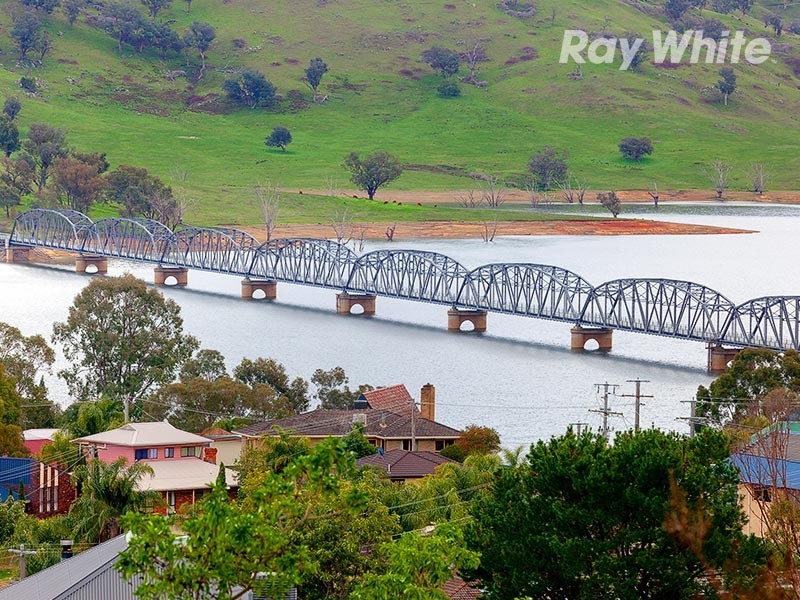 5 Spy Court, Bellbridge VIC 3691