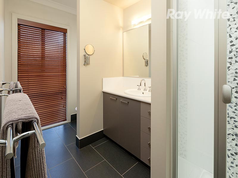 9 Blue Bonnet Way, Wodonga VIC 3690