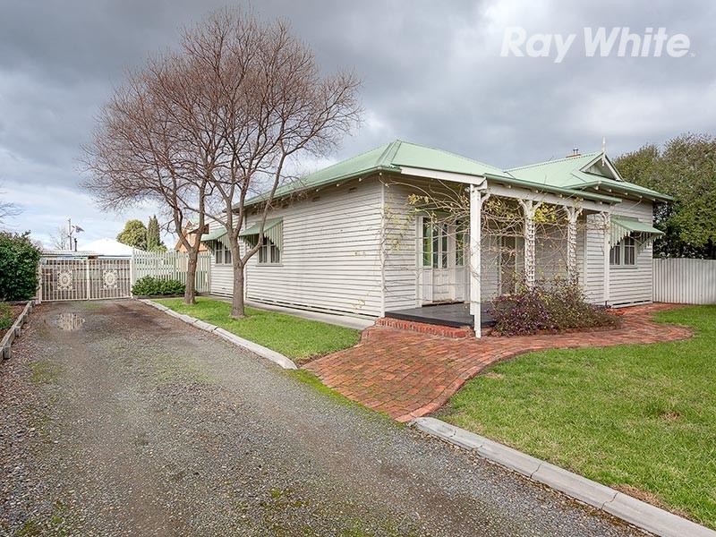 18 Burnley Street, Wodonga VIC 3690