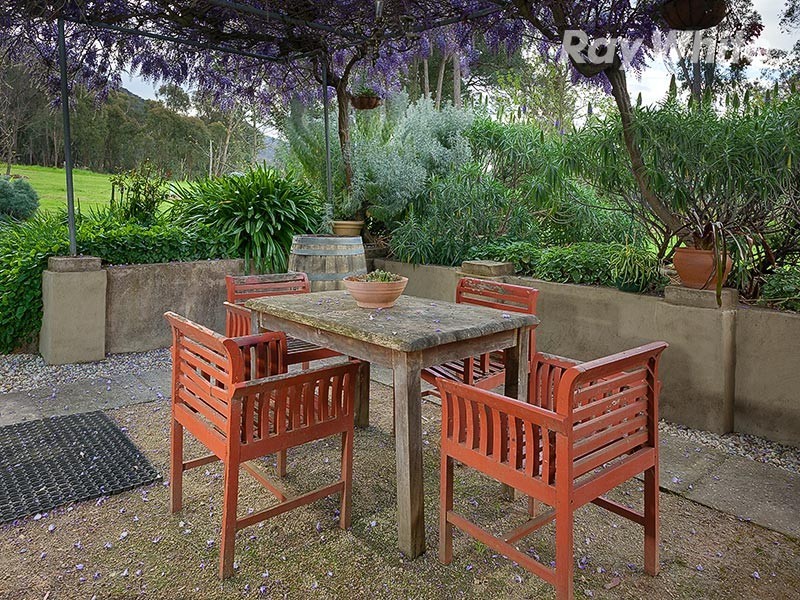 166 Cogdell Lane, Kergunyah VIC 3691