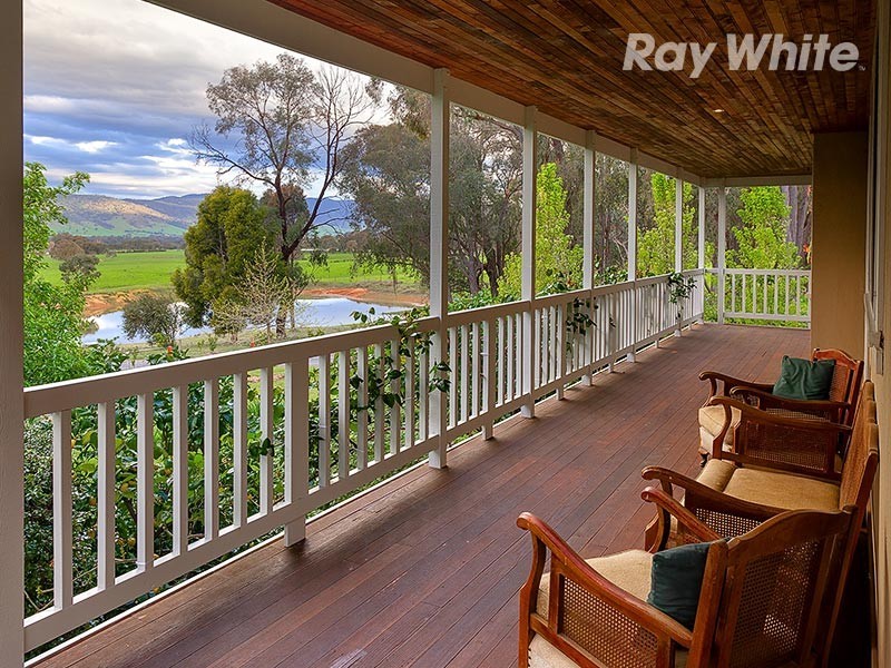 166 Cogdell Lane, Kergunyah VIC 3691