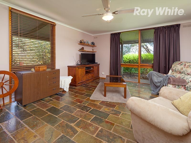 1511 Lake Road, Bethanga VIC 3691