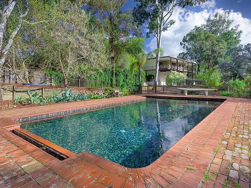 64 Huon Creek Road, Wodonga VIC 3690