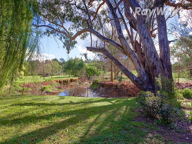 64 Huon Creek Road, Wodonga VIC 3690