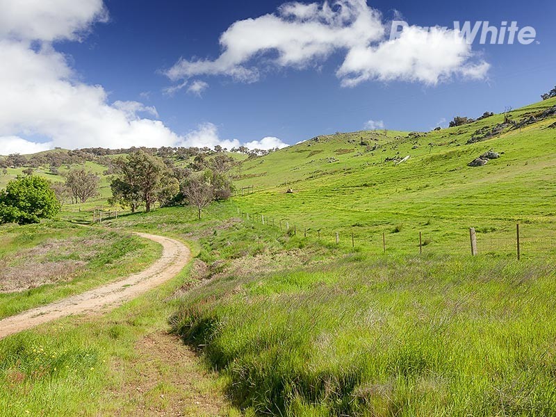 57 Gilberts Road, Wodonga VIC 3690