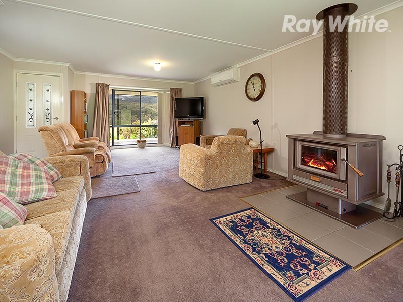1221 Callaghan Creek Road, Mitta Mitta VIC 3701