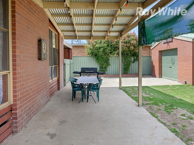13 Wornes Drive, Wodonga VIC 3690