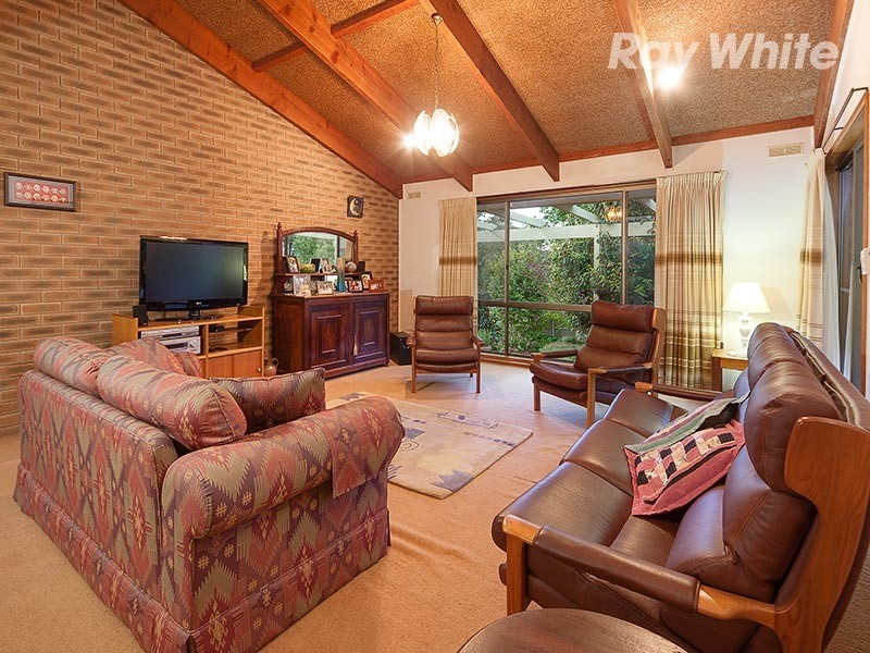 24 Beard Crescent, Wodonga VIC 3690