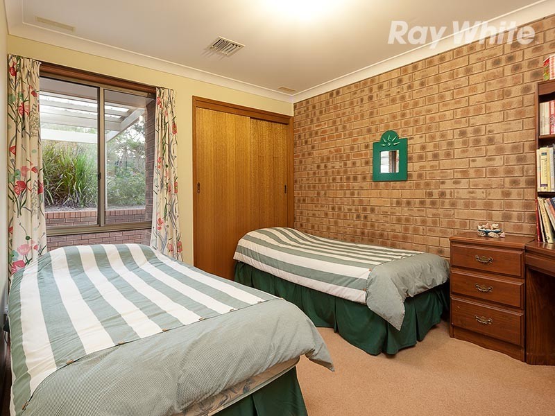 24 Beard Crescent, Wodonga VIC 3690