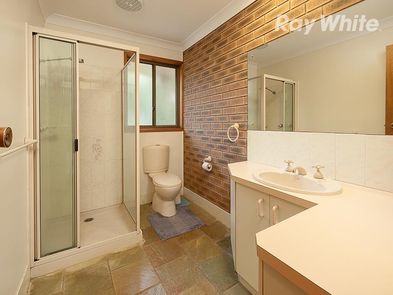 24 Beard Crescent, Wodonga VIC 3690