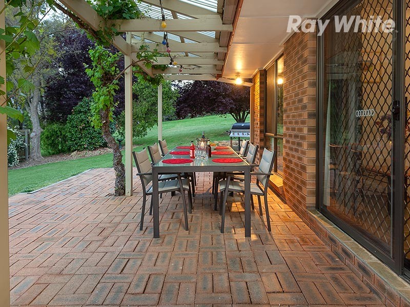 24 Beard Crescent, Wodonga VIC 3690