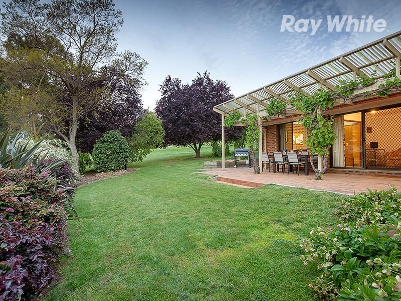 24 Beard Crescent, Wodonga VIC 3690