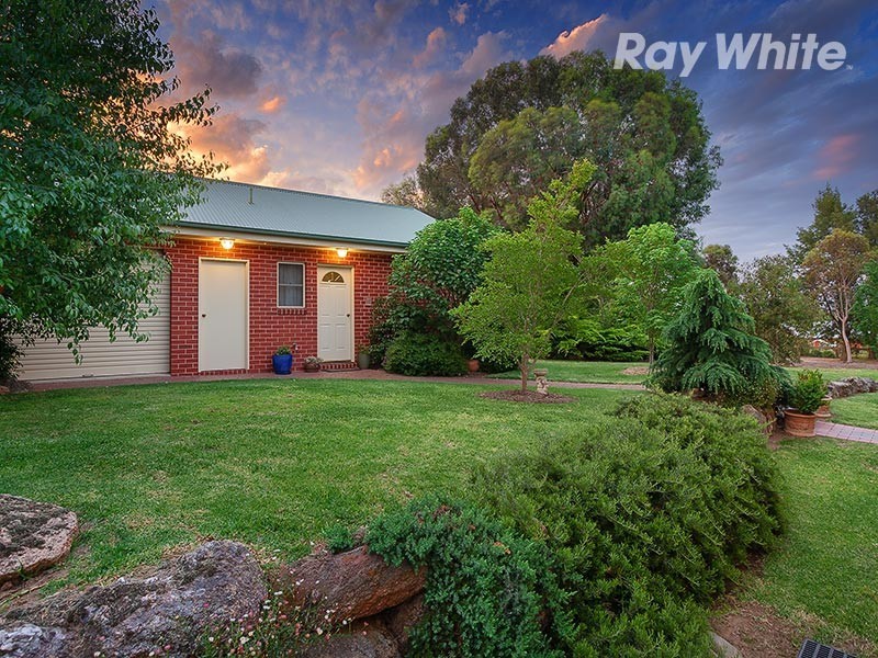 38 Howards Road, Baranduda VIC 3691
