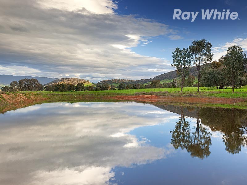 166 Cogdell Lane, Kergunyah VIC 3691