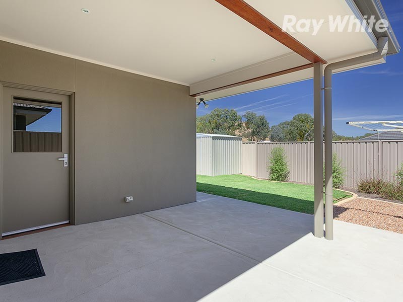 3 Cardiff Drive, Wodonga VIC 3690
