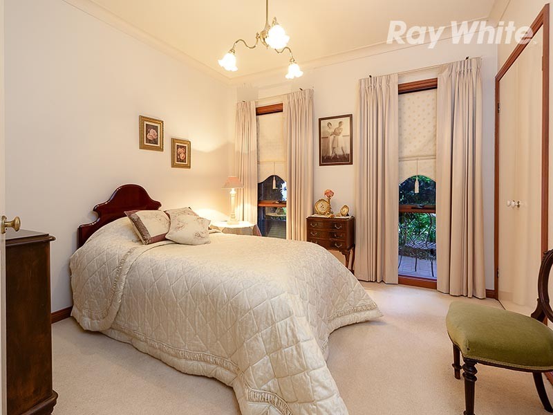 677 Lake Road, Bethanga VIC 3691