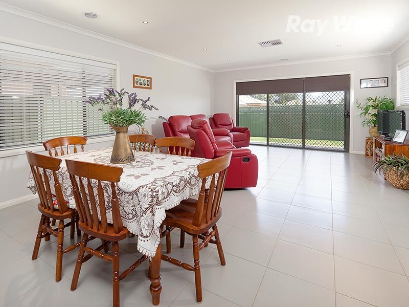70 Victoria Cross Parade, Wodonga VIC 3690