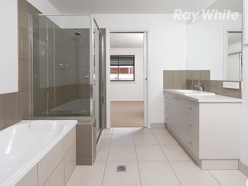 19 Glenairne Street, Wodonga VIC 3690