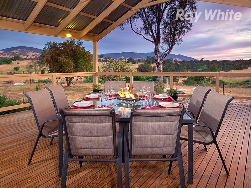 338 Sanatorium Road, Allans Flat VIC 3691
