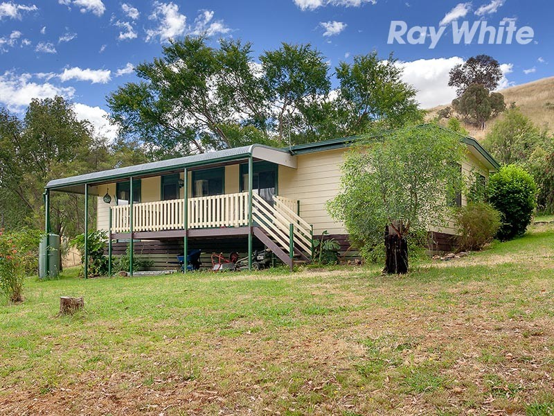 185 Springdale Road, Bethanga VIC 3691
